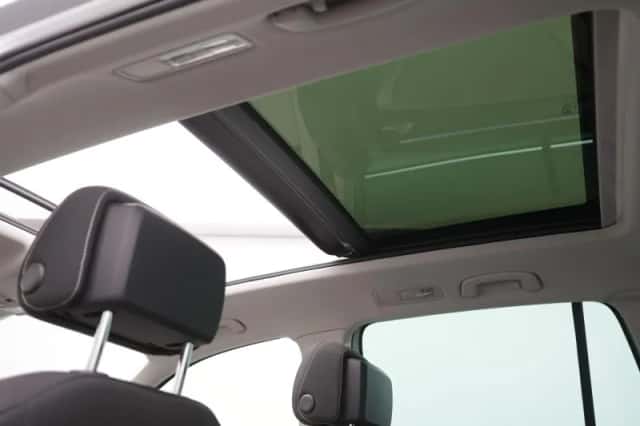 Volkswagen Tiguan (2022) thumbnail 41