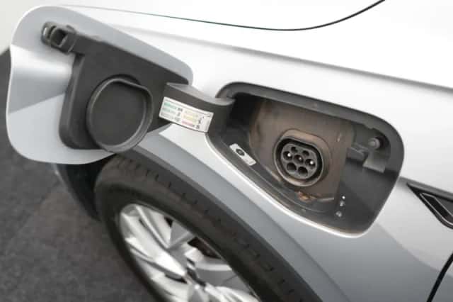 Volkswagen Tiguan (2022) thumbnail 48