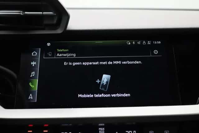 Audi A3 (2021) thumbnail 24