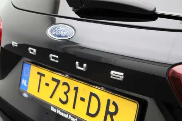Ford Focus (2023) thumbnail 34
