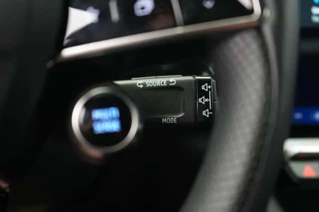 Renault Espace (2024) thumbnail 30
