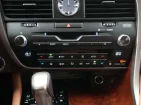 Lexus RX (2016) thumbnail 21