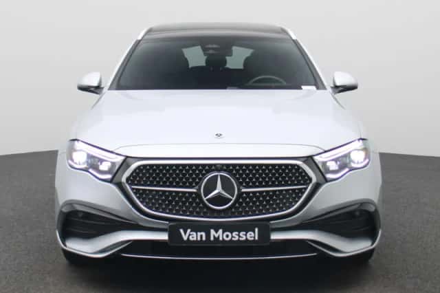 Mercedes-Benz E-Klasse (2024) thumbnail 3