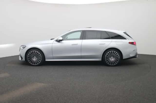 Mercedes-Benz E-Klasse (2024) thumbnail 4