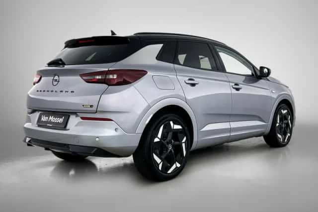 Opel Grandland (2023) thumbnail 6