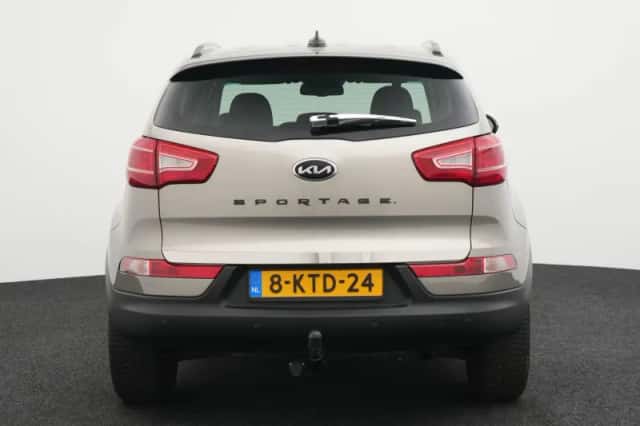 Kia Sportage (2013) thumbnail 5