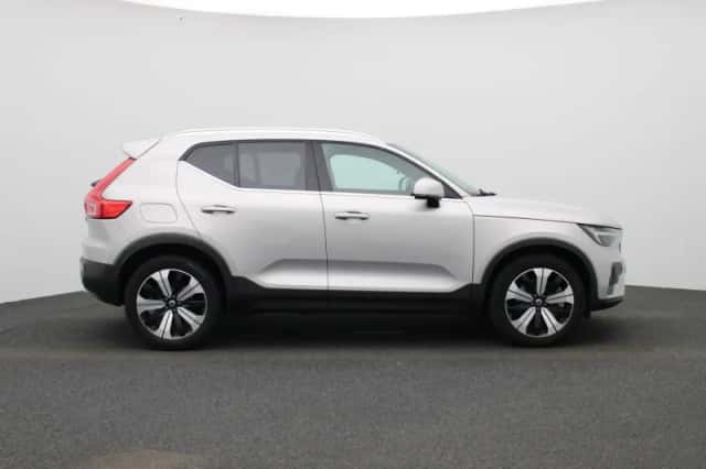 Volvo XC40 (2022) thumbnail 6