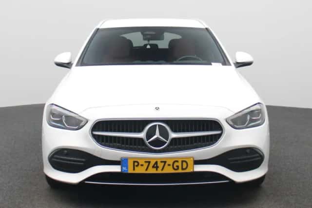 Mercedes-Benz C-Klasse (2022) thumbnail 3