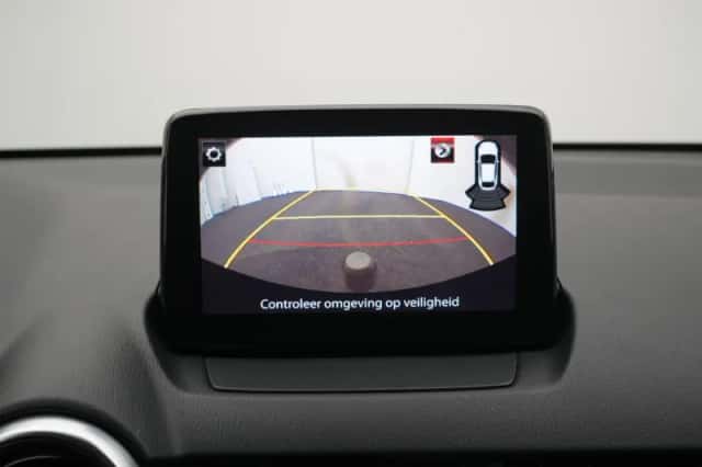 Mazda 2 (2021) thumbnail 12