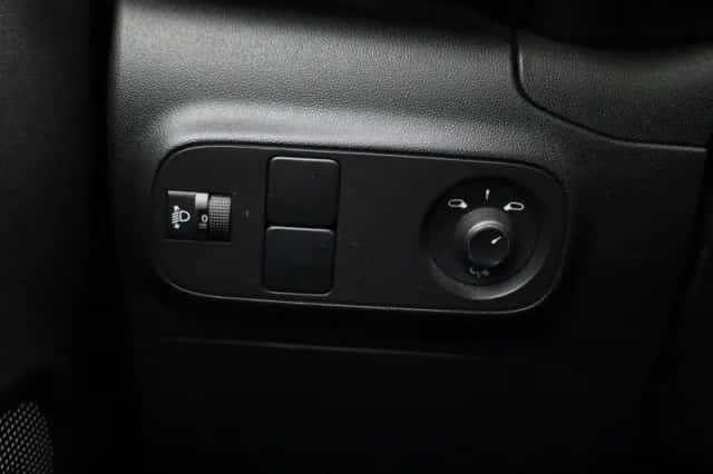 Citroën C3 (2022) thumbnail 23