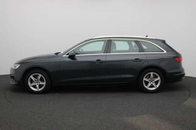 Audi A4 (2021) thumbnail 4