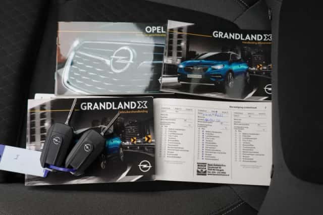 Opel Grandland X (2020) thumbnail 31