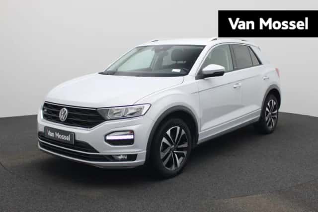 Volkswagen T-Roc (2021) thumbnail 1