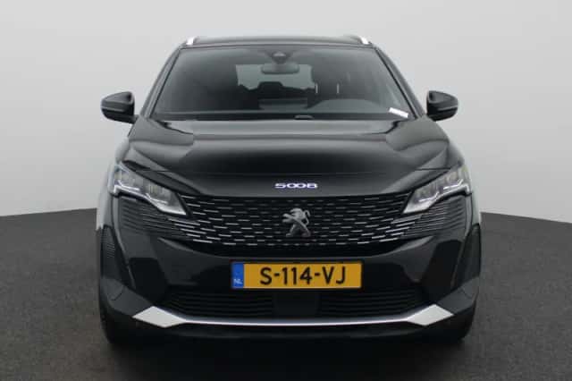 Peugeot 5008 (2023) thumbnail 3