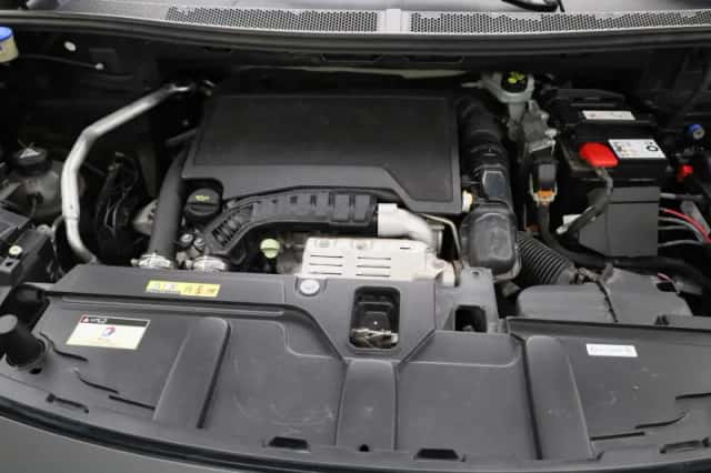 Peugeot 5008 (2023) thumbnail 34