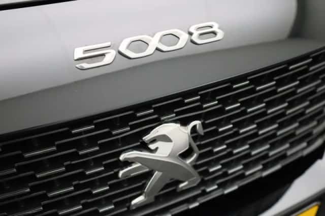 Peugeot 5008 (2023) thumbnail 36