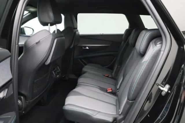 Peugeot 5008 (2023) thumbnail 10
