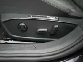 Volkswagen Golf (2022) thumbnail 13