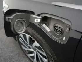 Volkswagen Golf (2022) thumbnail 37