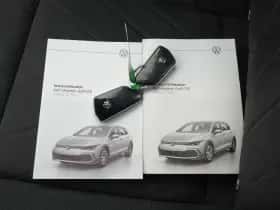 Volkswagen Golf (2022) thumbnail 40