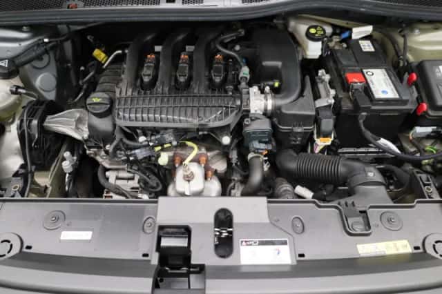 Peugeot 208 (2022) thumbnail 28