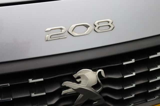 Peugeot 208 (2022) thumbnail 29