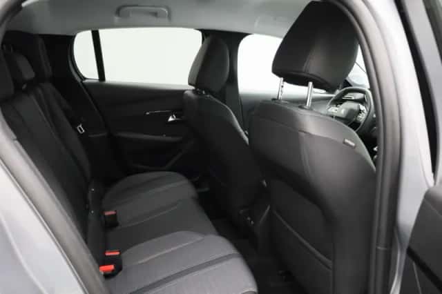 Peugeot 208 (2022) thumbnail 31