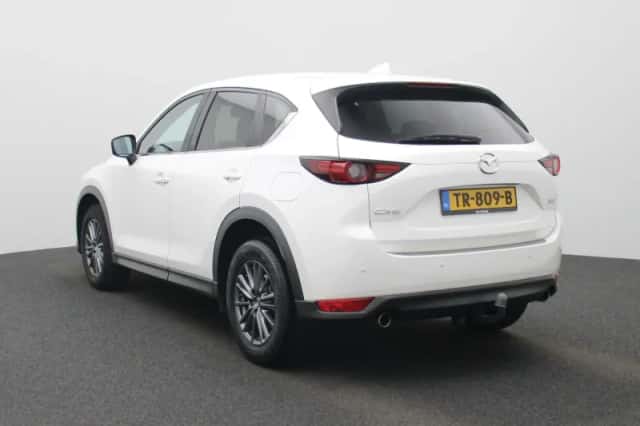 Mazda CX-5 (2018) thumbnail 2