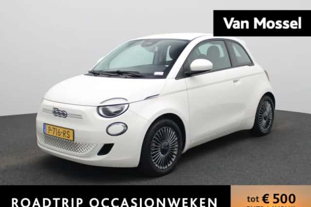 Fiat 500 (2022) thumbnail 1