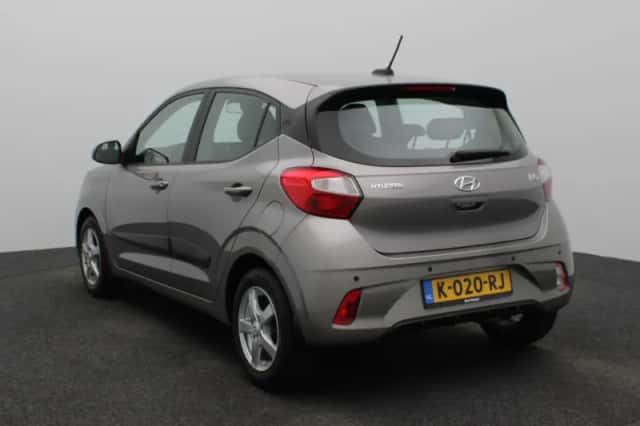 Hyundai i10 (2020) thumbnail 2