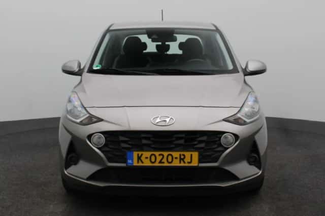 Hyundai i10 (2020) thumbnail 3