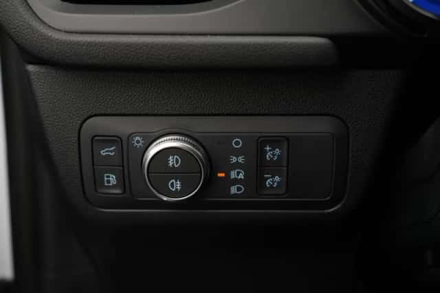 Ford Kuga (2023) thumbnail 31