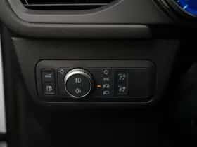 Ford Kuga (2023) thumbnail 31