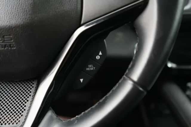 Honda HR-V (2016) thumbnail 25