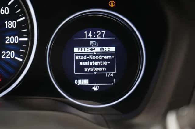 Honda HR-V (2016) thumbnail 31