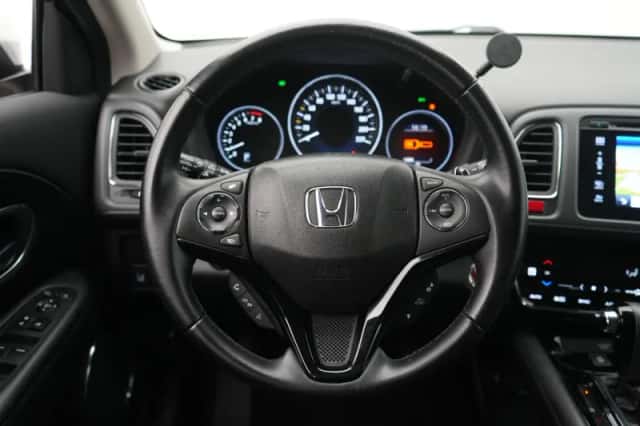Honda HR-V (2016) thumbnail 8