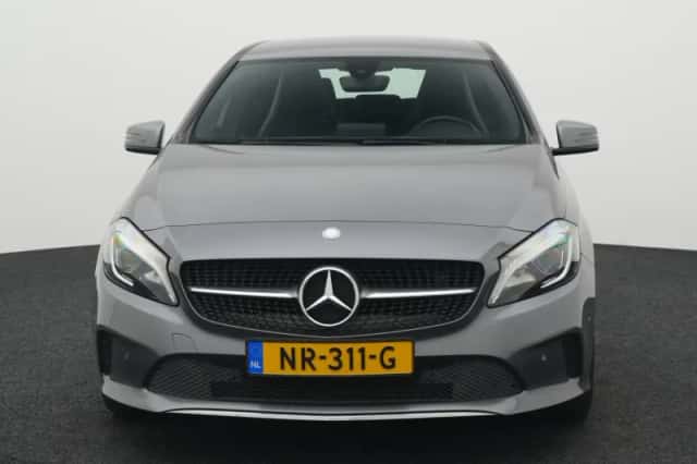 Mercedes-Benz A-Klasse (2017) thumbnail 3