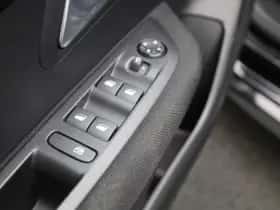 Peugeot 208 (2023) thumbnail 25