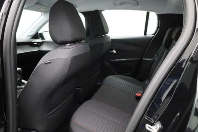 Peugeot 208 (2023) thumbnail 10