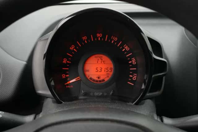Toyota Aygo (2020) thumbnail 11