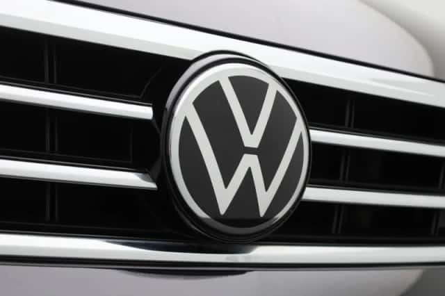 Volkswagen Passat (2023) thumbnail 41