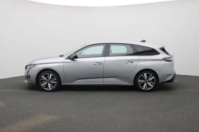Peugeot 308 (2024) thumbnail 4