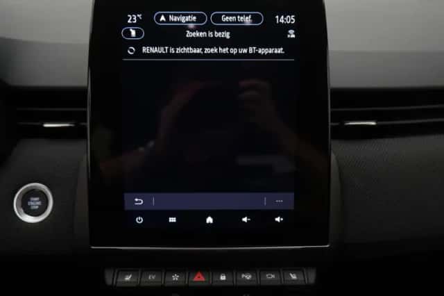 Renault Clio (2024) thumbnail 17