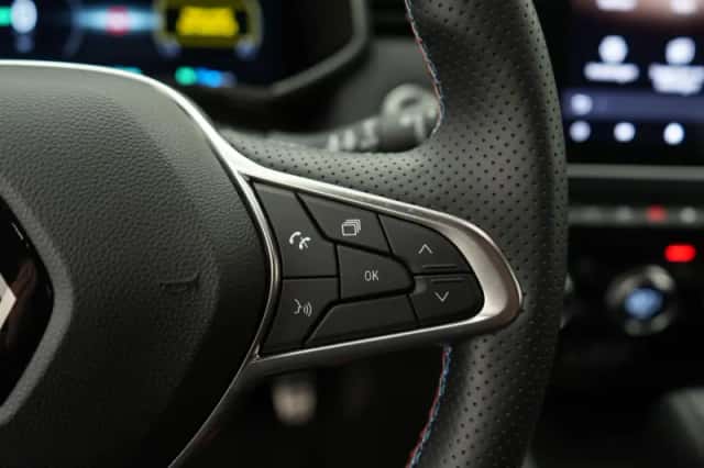 Renault Clio (2024) thumbnail 23