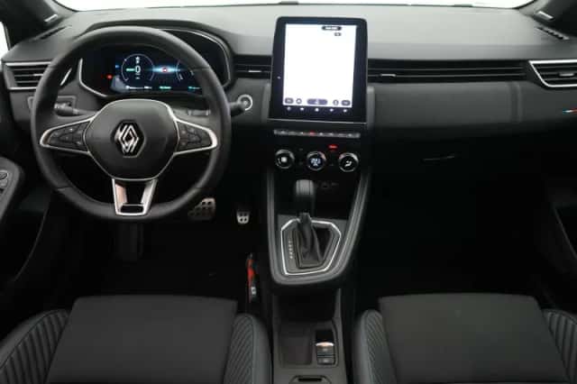 Renault Clio (2024) thumbnail 7