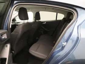 Ford Focus (2023) thumbnail 10