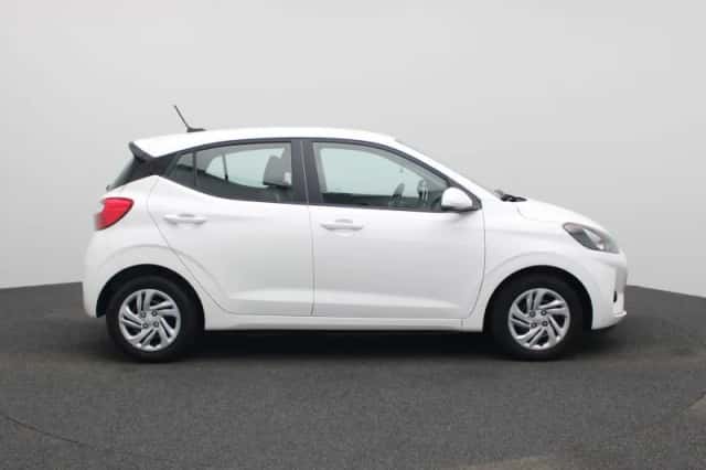 Hyundai i10 (2023) thumbnail 6
