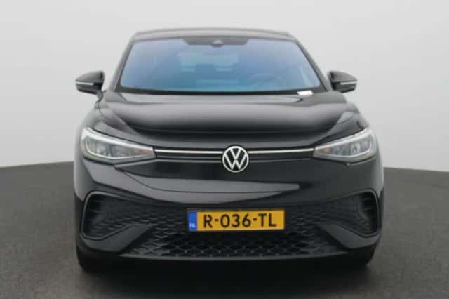 Volkswagen ID.5 (2022) thumbnail 3