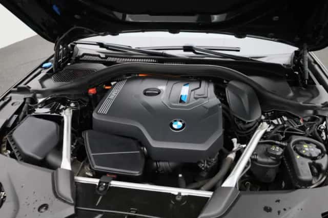 BMW 5-Serie (2023) thumbnail 43