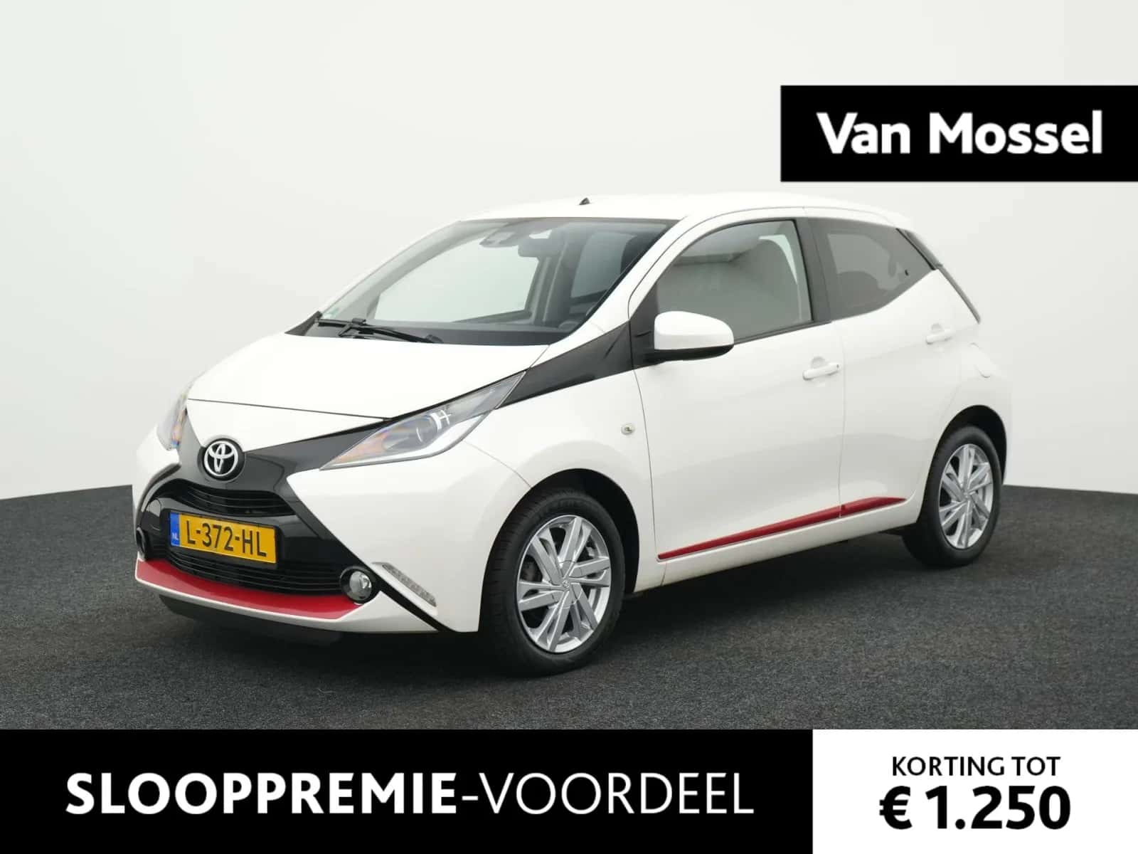 Toyota Aygo (2015) — foto 1